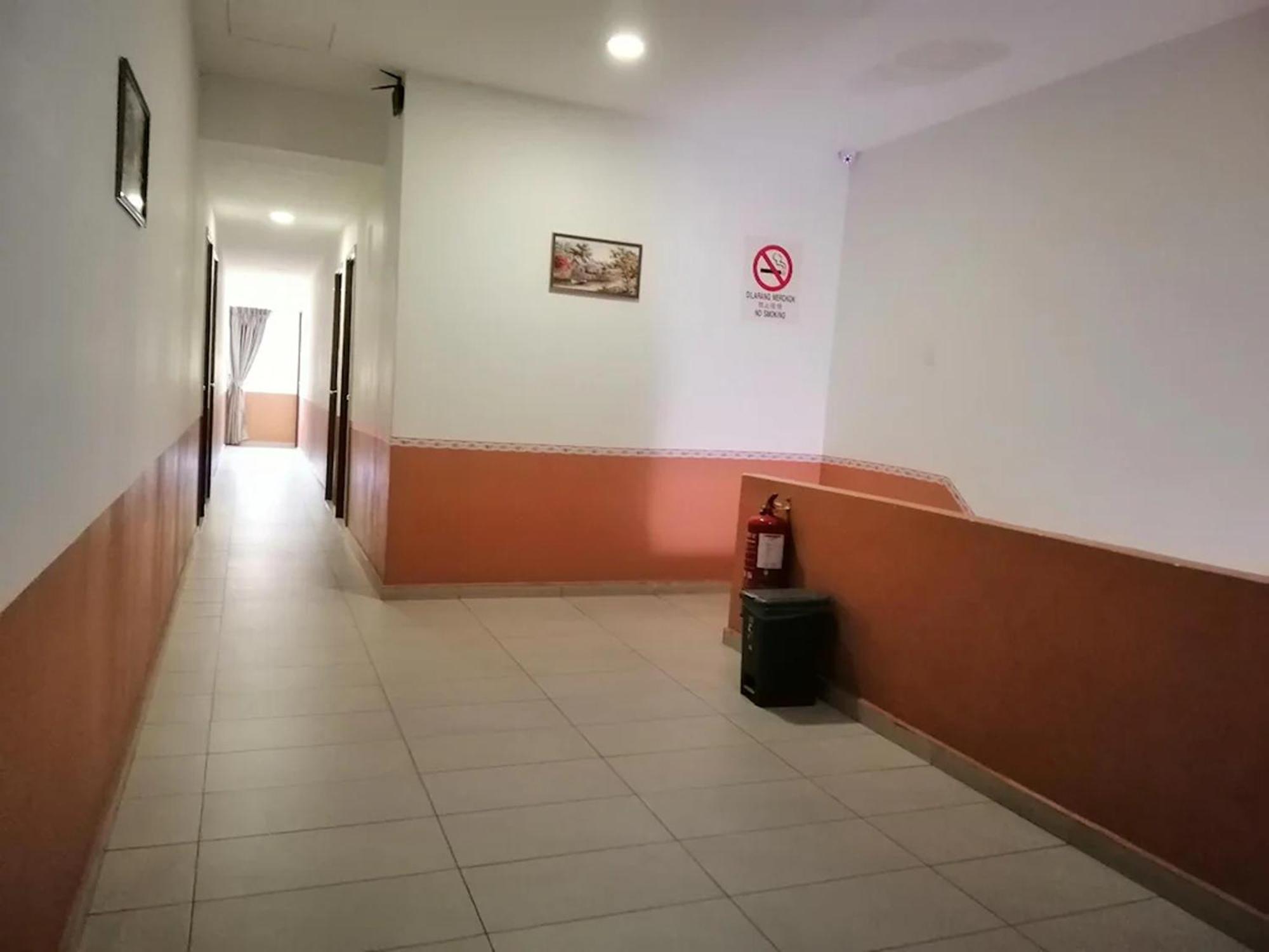 Js Hotel, Johor Bahru Eksteriør bilde